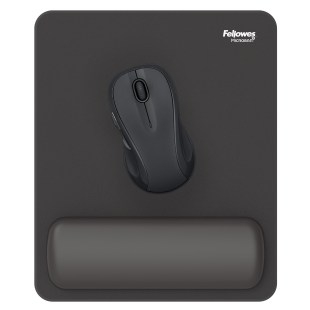 100142555-breyta-mousepad-wristrest-black-prop-f-f3adee9ce6